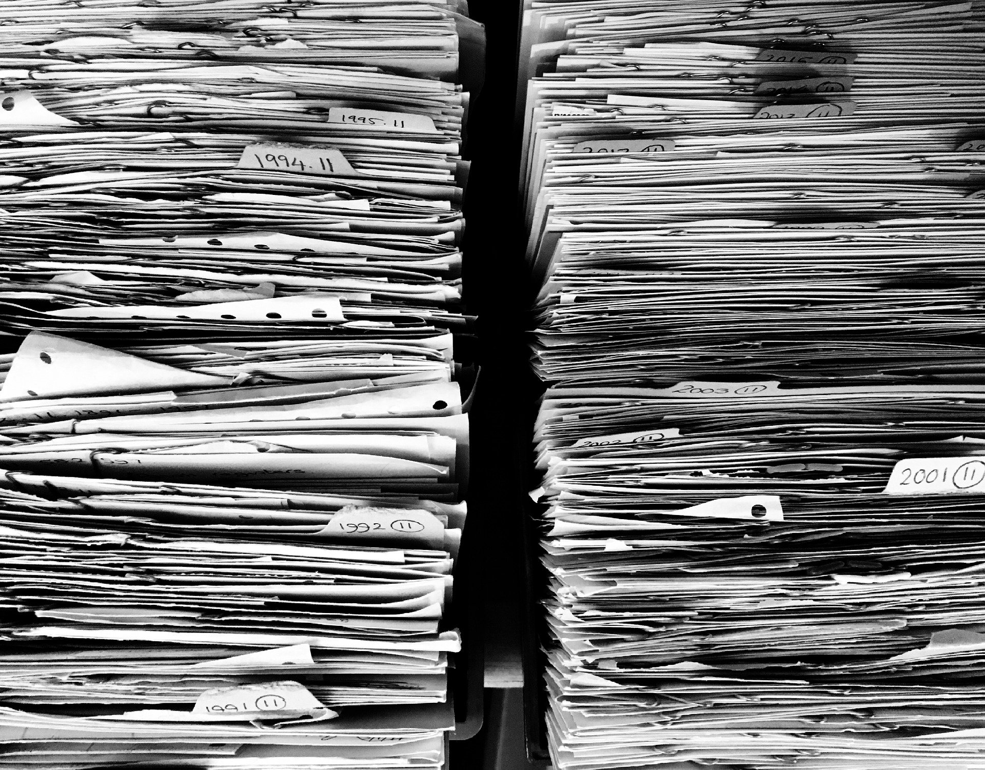 ../../_images/how-to-solve-growing-load-of-paperwork.jpg